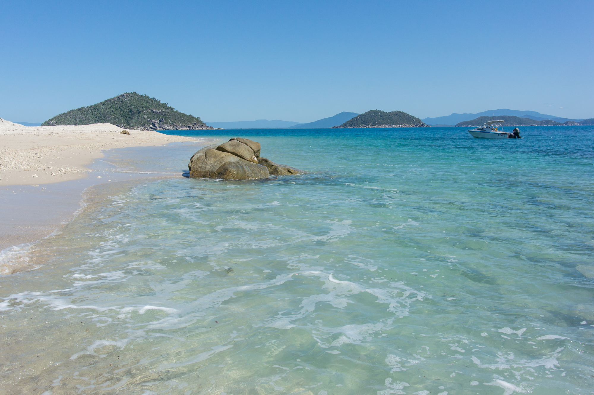 bowden-island-mission-beach-23