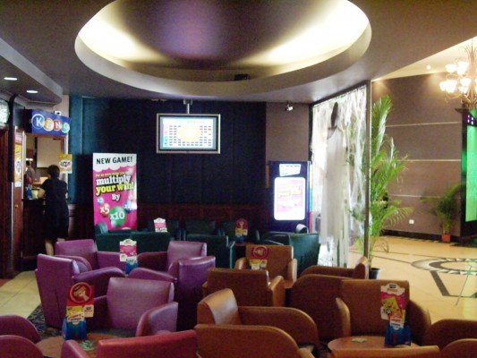 1052367_274017936071703_1629952002_o